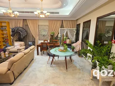 Beautiful Master Bedroom in Al Barsha 2