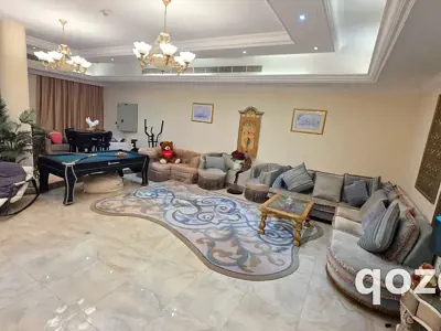 Beautiful Master Bedroom in Al Barsha 2