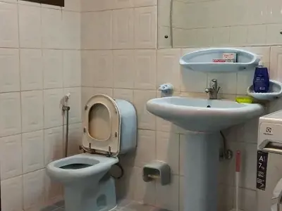 Private Room in Al Karama