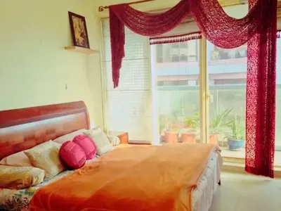 Private room in Business Bay