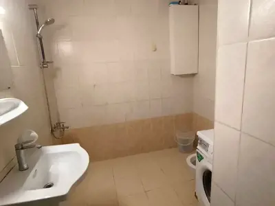 Bedspace for Pakistani in International City