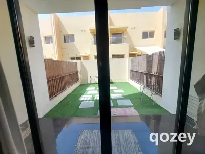 Elegant Private Room in Dubai Industrial City