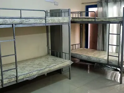 Bedspace in Al Karama