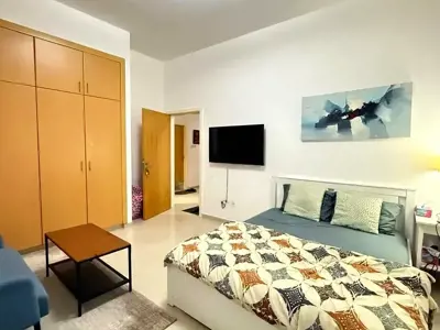Private room in Al Rigga