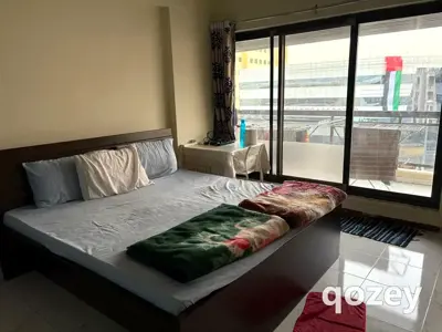 Private room in Al Qusais