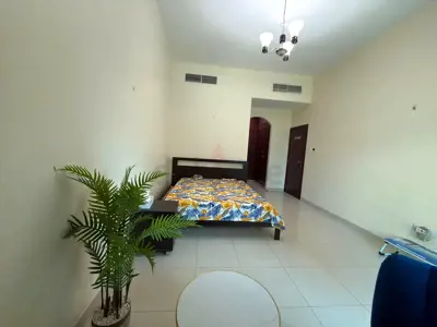 Private room in Bur Dubai
