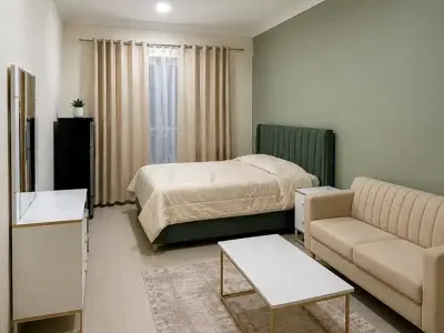 Master room available in Al Mankhool