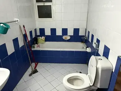 Private Room in Al Mankhool