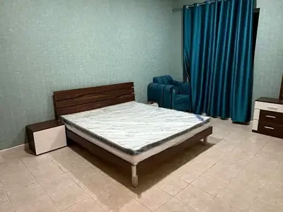 Private room in Bur Dubai