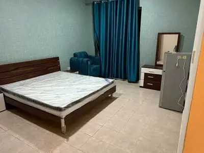 Private Room in Al Mankhool