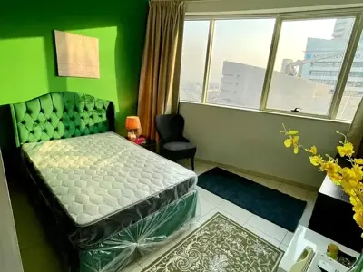 Private room in Dubai Marina