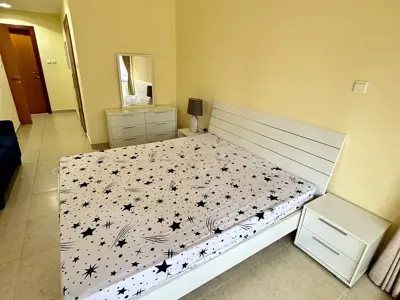 Furnished Master Room for Single Lady in Business Bay
