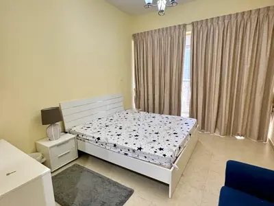 Furnished Master Room for Single Lady in Business Bay
