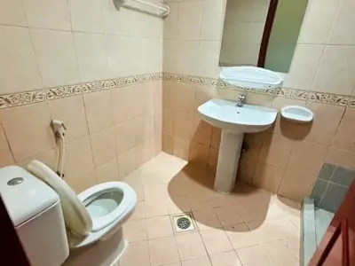 Couple room available in Al Qusais