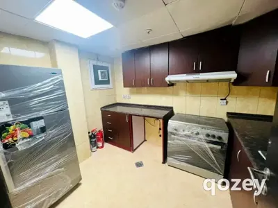 Master Bed Room Available Near Metro Station