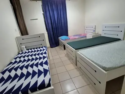 Bedspace in International City