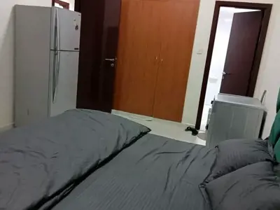 Master Bedroom for Rent in Russia Cluster