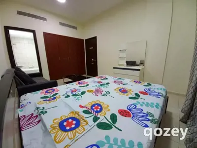Private room in International City