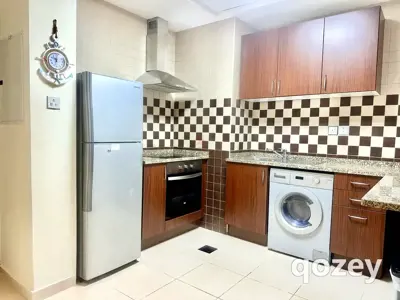 Premium Luxury Bedspace Near Metro