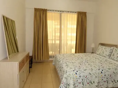 Private room in Dubai Marina