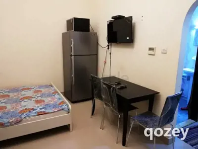 Private Room in Abu Hail