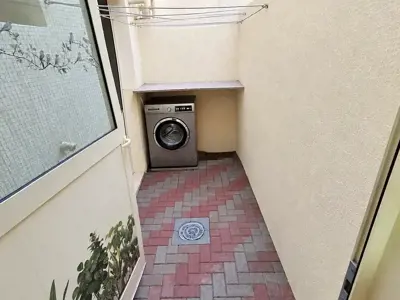 Private Room in Abu Hail