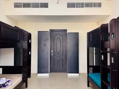 Ladies bed space in Hor Al Anz East