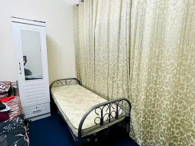 Ladies bedspace in Al Muraqqabat