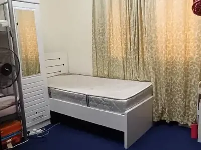 Ladies bedspace in Al Muraqqabat