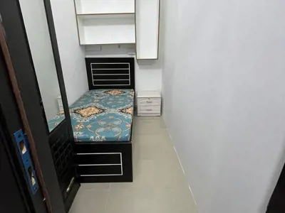Partition in Dubai Marina