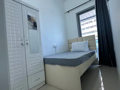 Partition in Dubai Marina