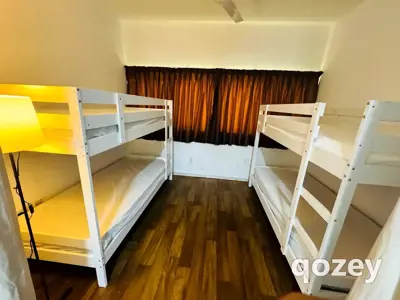 Executive Bed Space for Girls Near Burjuman Metro