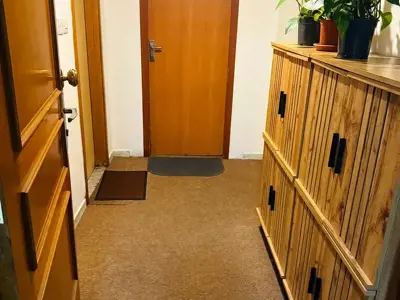 Bedspace in Al Karama