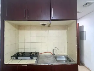 Brand New Studio Available for Family Near Metro