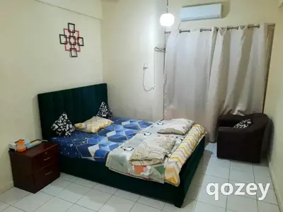 Private room in Al Karama