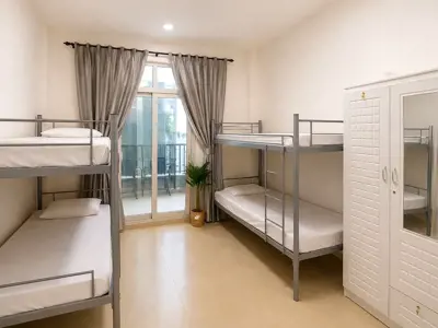 Bedspace in Al Barsha 1