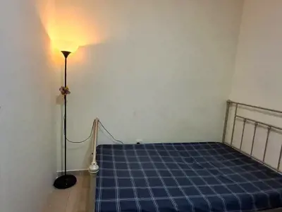 Private room in Dubai Marina