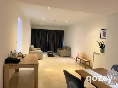 Private room in Dubai Marina