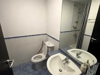 Master Room Suite in Dubai Marina