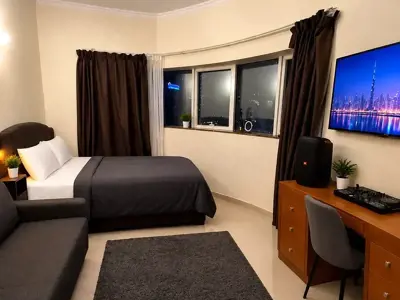 Private room in Dubai Marina