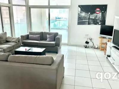 Private room in Dubai Marina