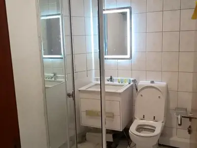 Fully Furnished Studio in Discovery Gardens