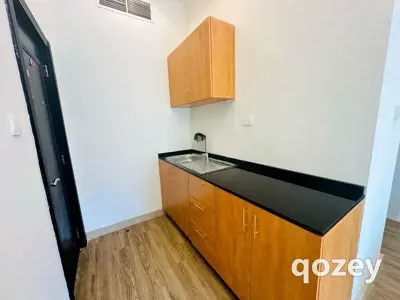 Executive Room near Metro