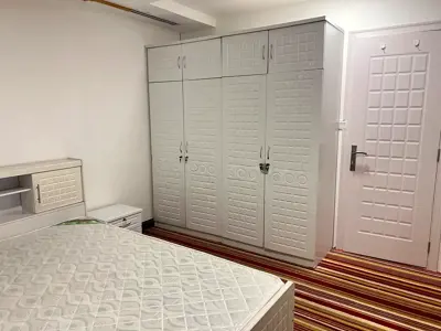 Beautiful Private Room in Port Saeed