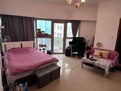 Master bedroom in Barsha Heights (Tecom)