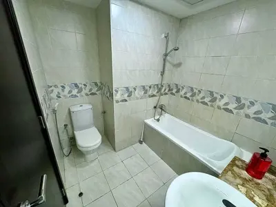 Spacious Private Room in Barsha Heights