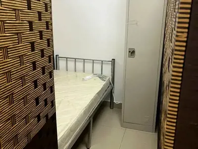 Ladies Semi Partition Room in Liwa Oasis