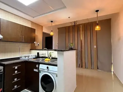 Room With Partition in Dubai Silicon Oasis