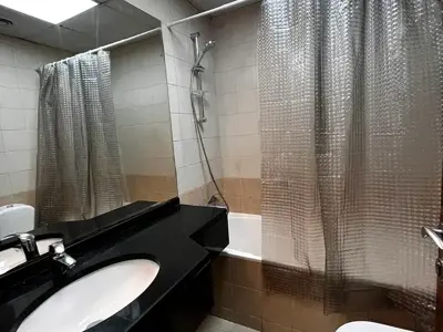 Room With Partition in Dubai Silicon Oasis
