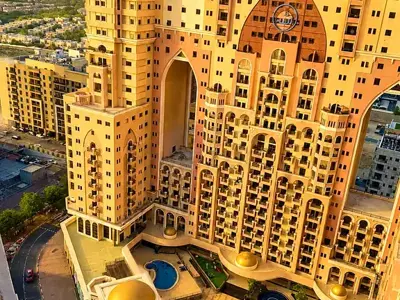 Room With Partition in Dubai Silicon Oasis